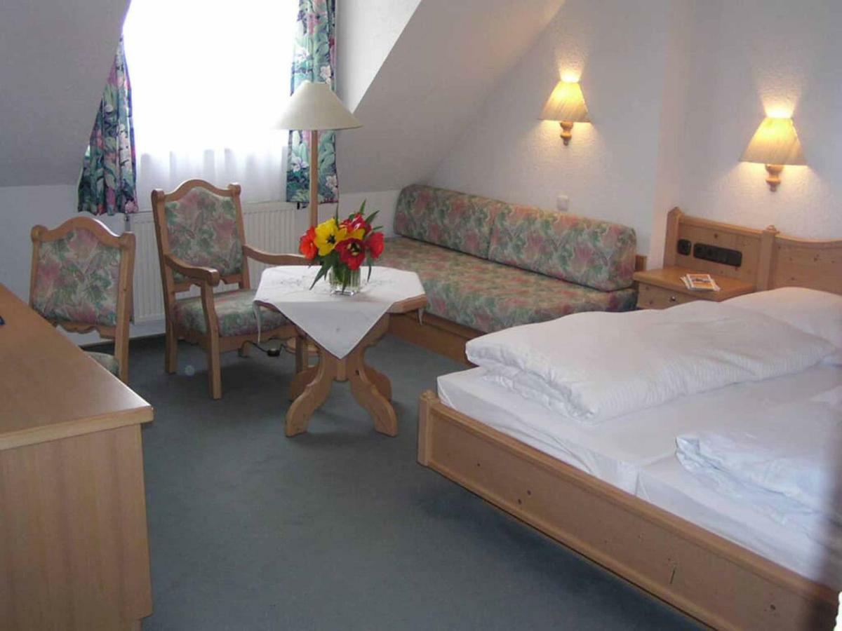 Hotel Bayerischer Hof فالدزاسن المظهر الخارجي الصورة